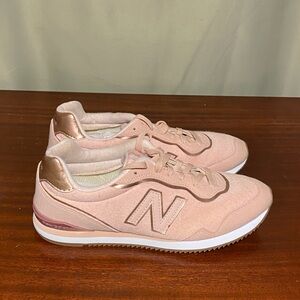 New Balance Solo Sleek Rose Gold Metallic  Pink Women’s Shoes 8